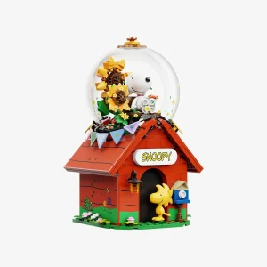 Snoopy: Casa Roja con Esfera y Girasoles (Armables)